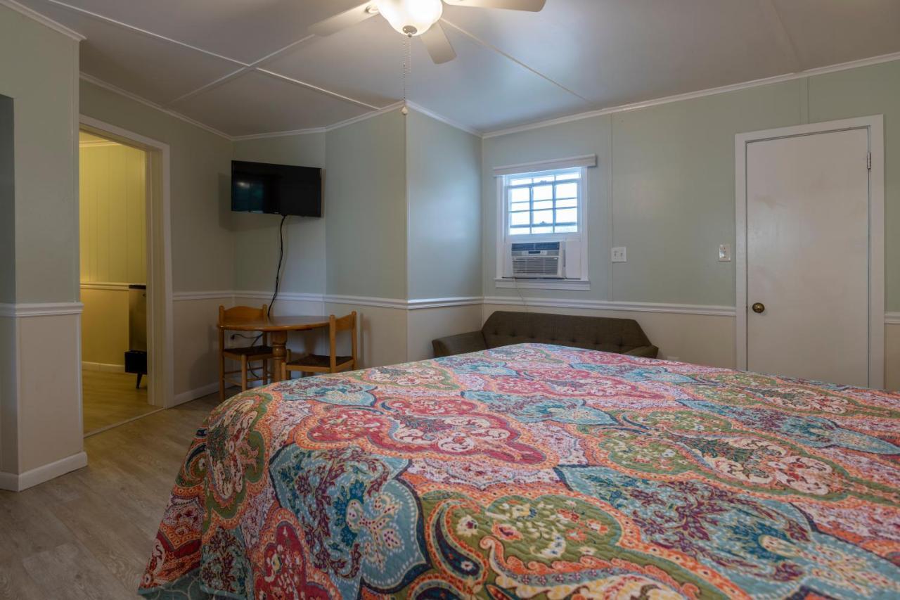 Blackbeard'S Lodge Ocracoke Ngoại thất bức ảnh